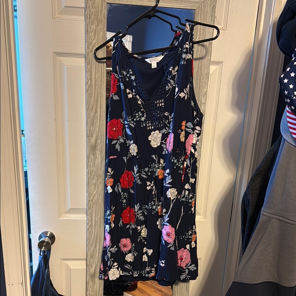 Floral Sleeveless Dress, worn once, lined